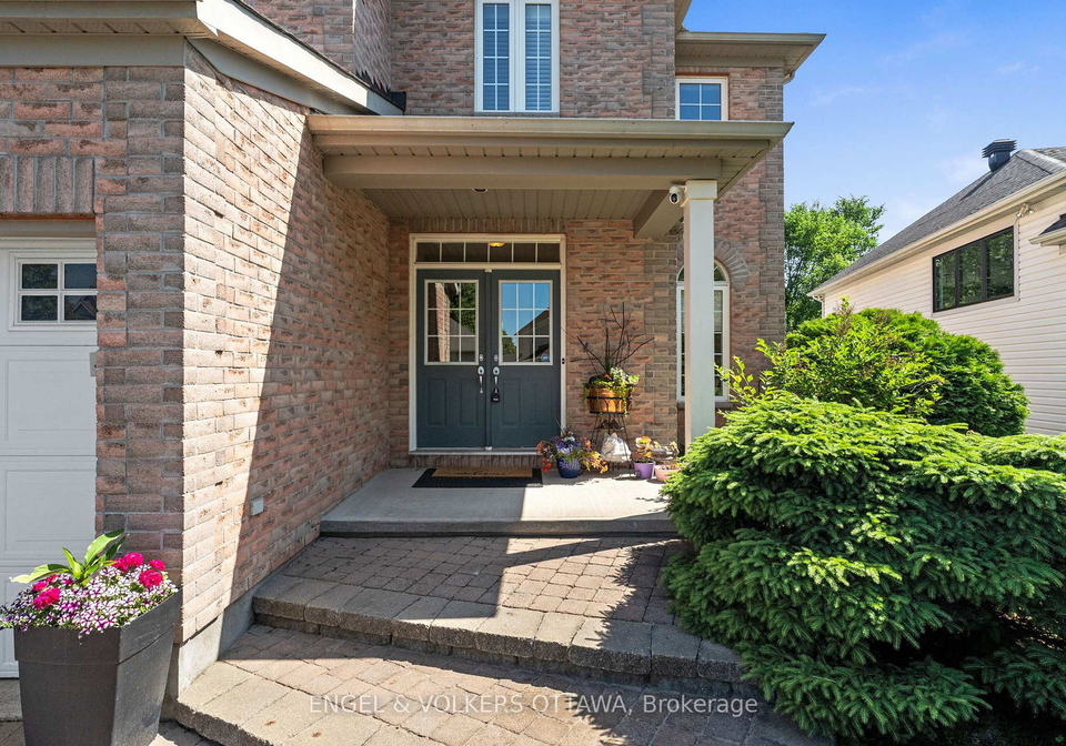 7-knotwood-court-ottawa-ontario-x12220573