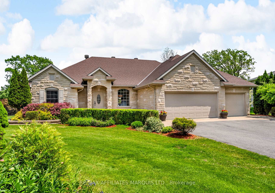 6677-sutherland-avenue-south-glengarry-ontario-x12220582