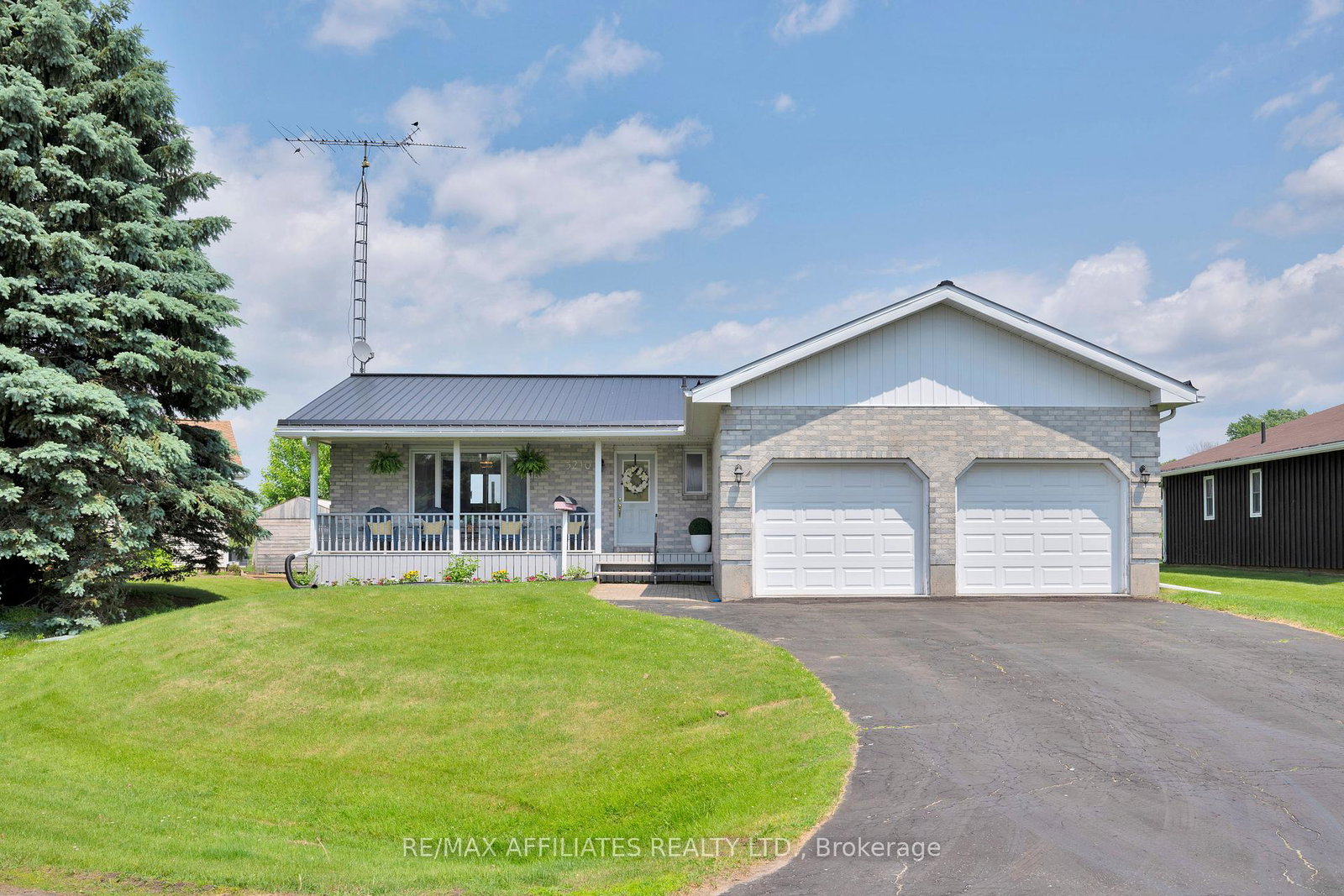 5210-meadowland-drive-w-edwardsburghcardinal-ontario-x12220690
