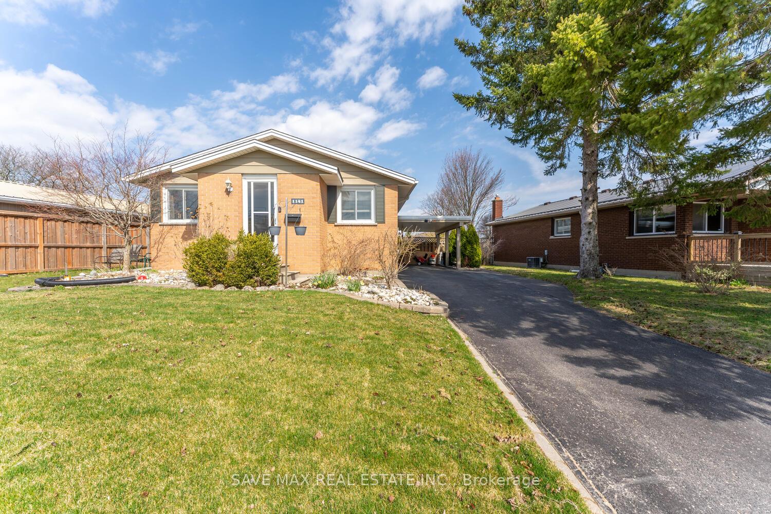 1141-sprucedale-road-woodstock-ontario-x12220939