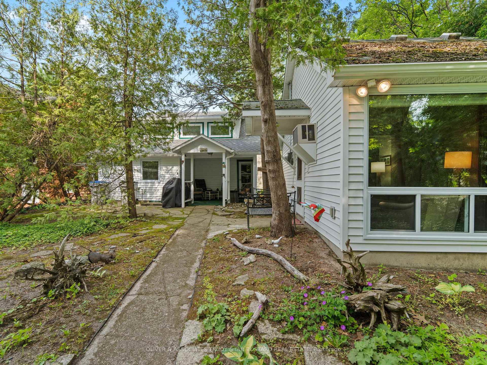 33-lake-shore-drive-south-huron-ontario-x12221020
