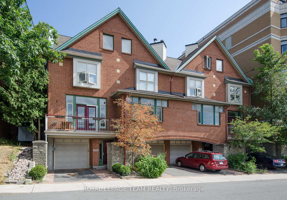 296-besserer-street-ottawa-ontario-x12221079