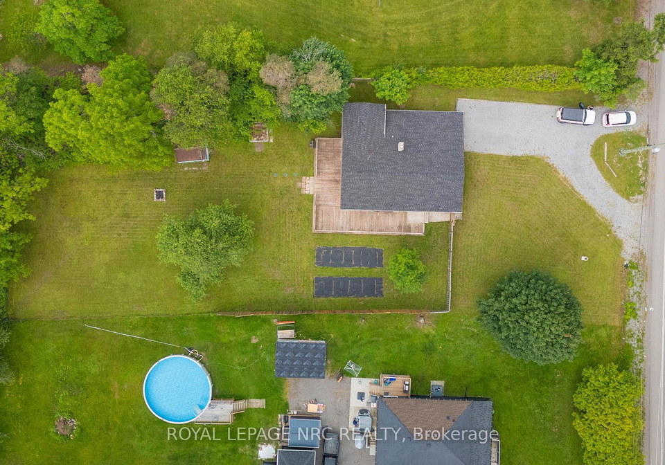 2303-dominion-road-fort-erie-ontario-x12221200