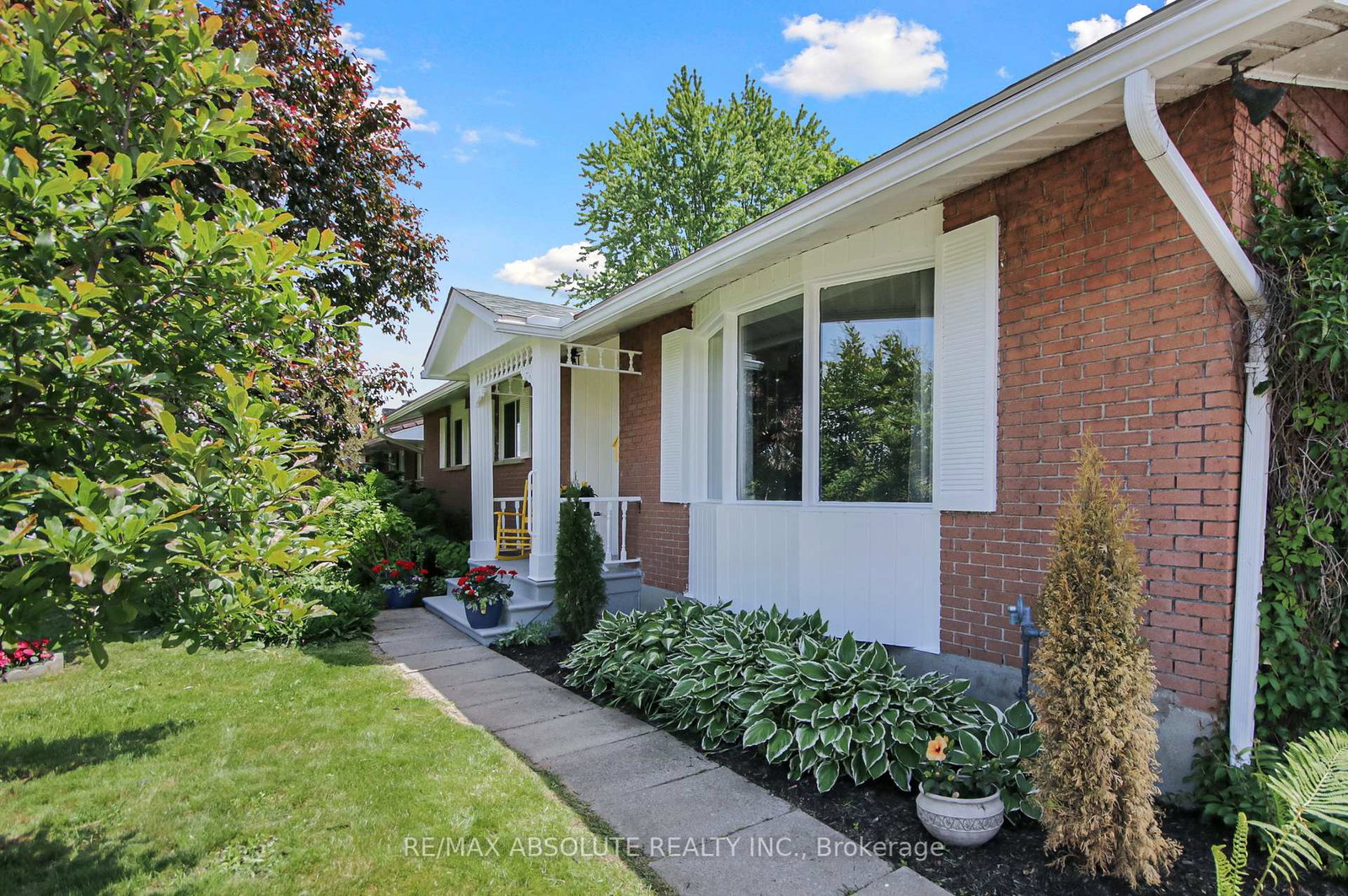 36-knoxdale-road-ottawa-ontario-x12221217