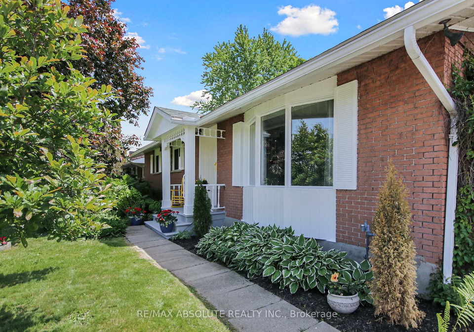 36-knoxdale-road-ottawa-ontario-x12221217