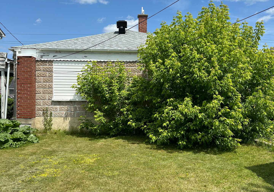 1138-pitt-street-cornwall-ontario-x12221224