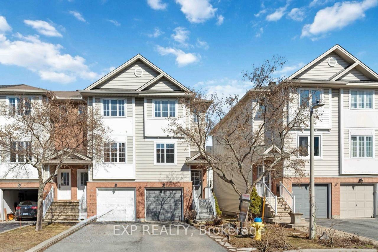 21-yorkville-street-ottawa-ontario-x12221388
