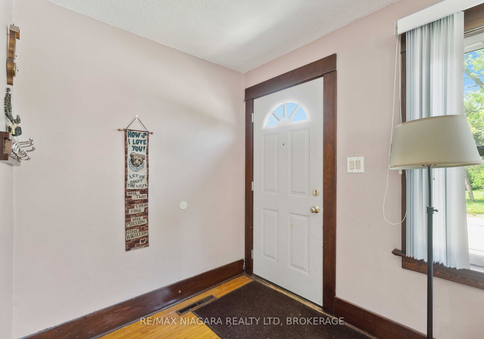 305-emerick-avenue-fort-erie-ontario-x12221634