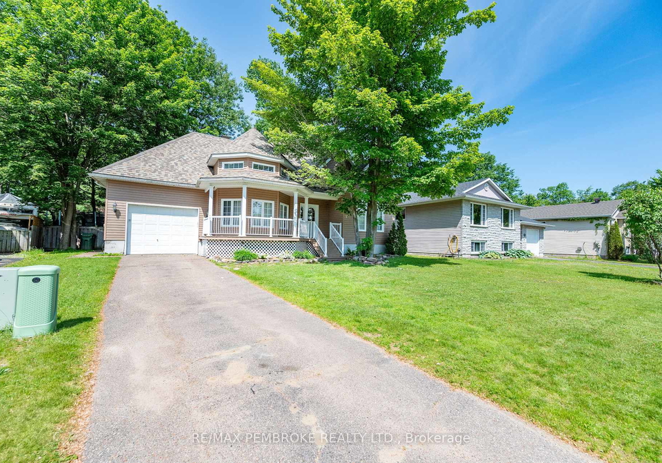 44-bayshore-drive-petawawa-ontario-x12221648