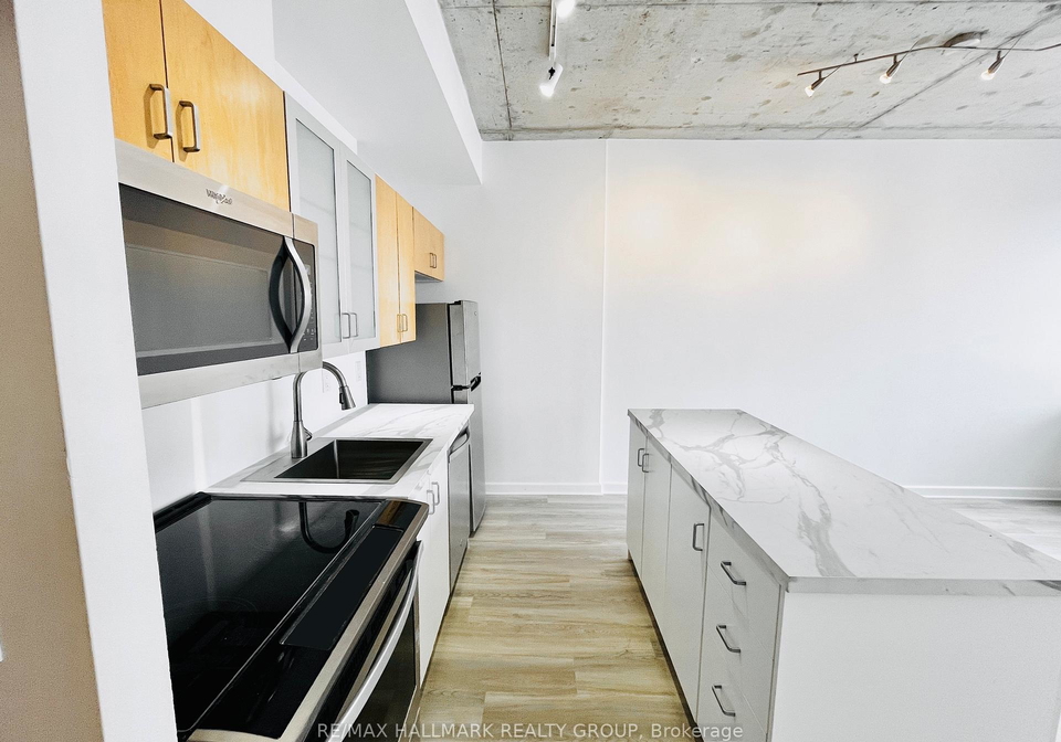 180-york-street-ottawa-ontario-x12221670