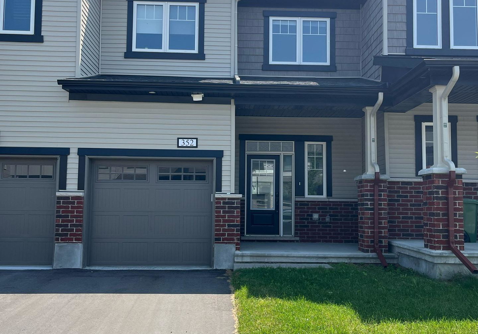 352-crossway-terrace-ottawa-ontario-x12221782