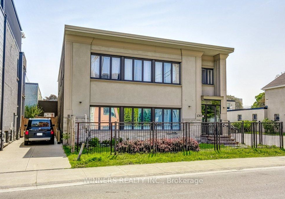 130-wellington-street-n-hamilton-ontario-x12222043