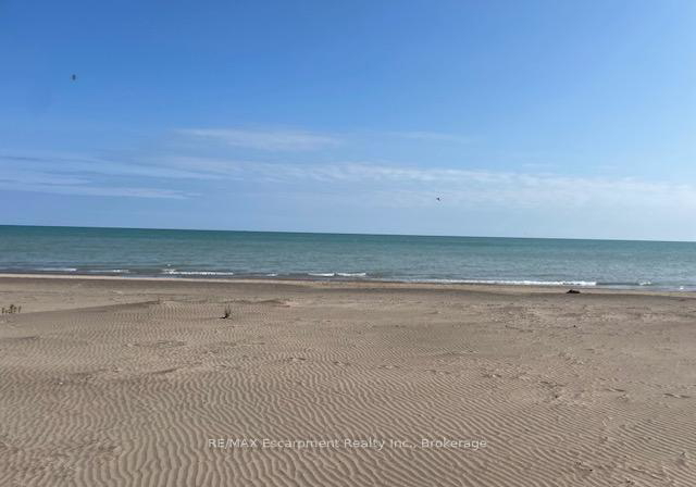 35-beach-avenue-e-norfolk-ontario-x12222250