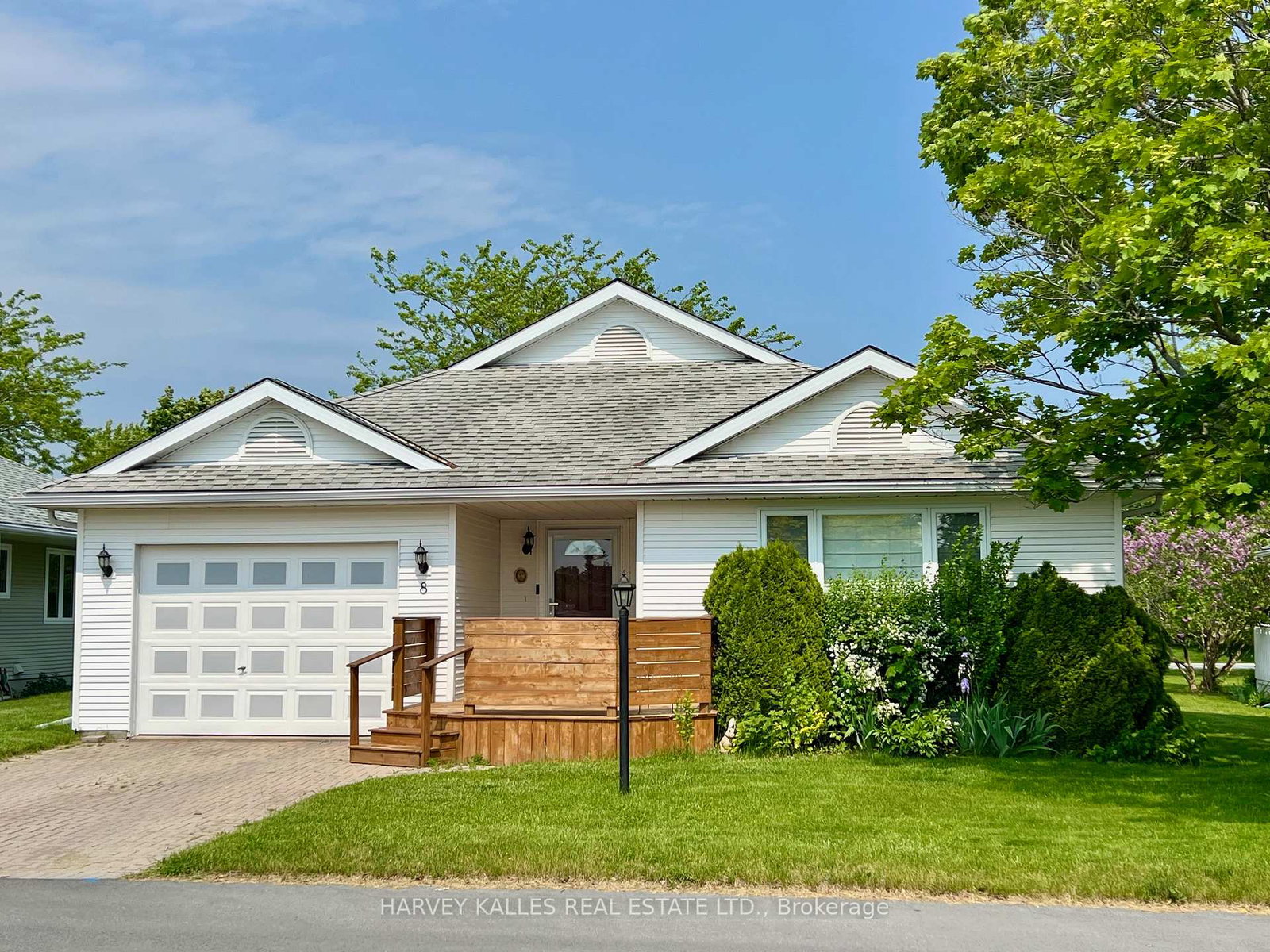 8-heritage-drive-prince-edward-county-ontario-x12222266