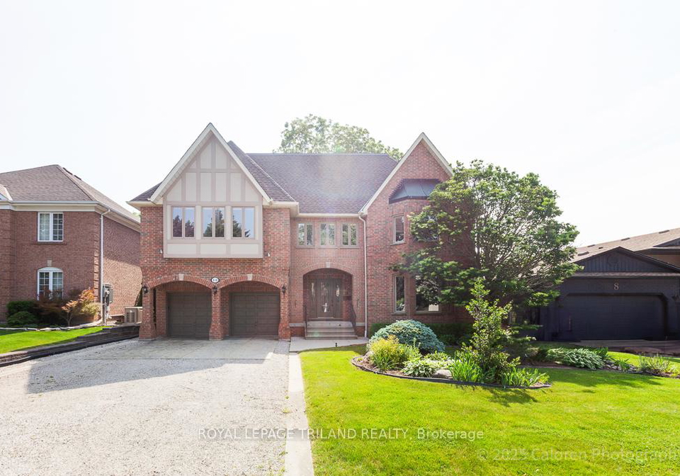 10-trevithick-terrace-st-thomas-ontario-x12222481