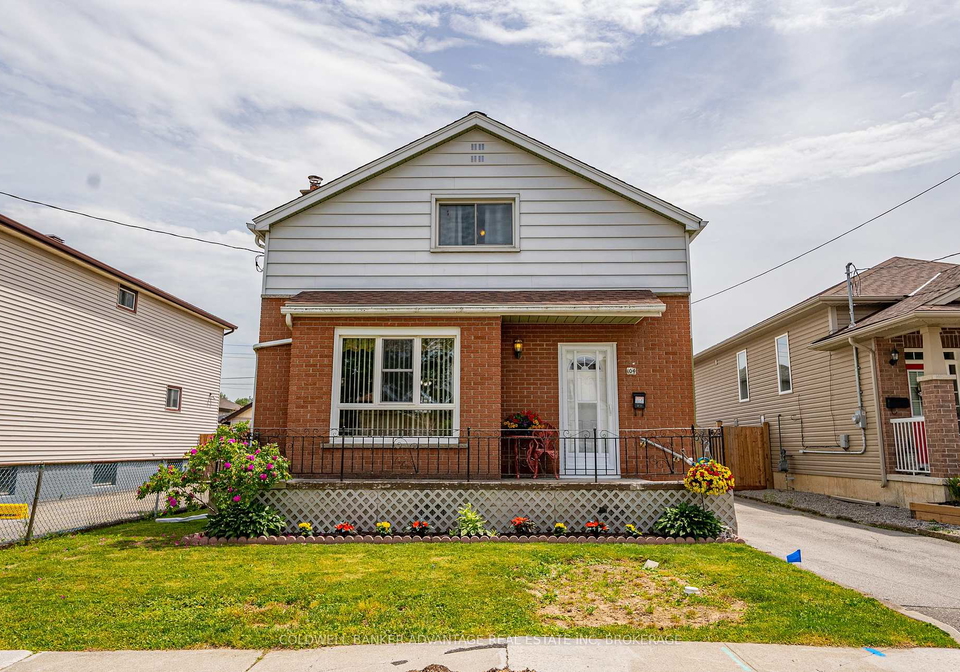 104-wallace-avenue-s-welland-ontario-x12222511