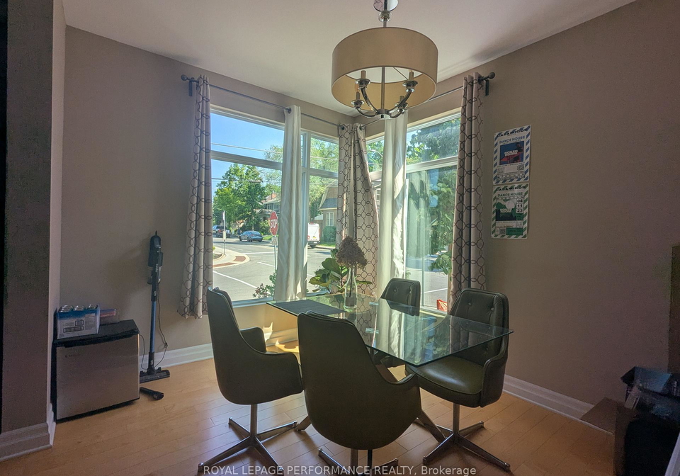 70-seneca-street-ottawa-ontario-x12222522