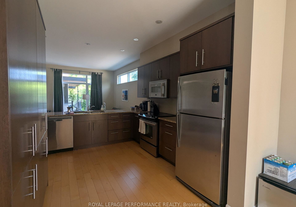 70-seneca-street-ottawa-ontario-x12222522