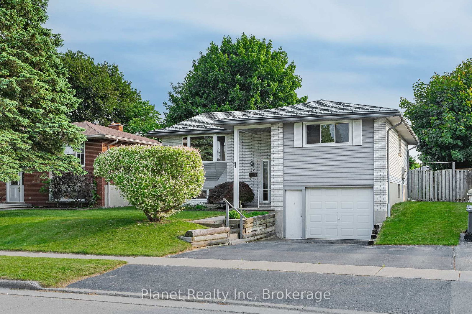 48-uplands-place-guelph-ontario-x12222551