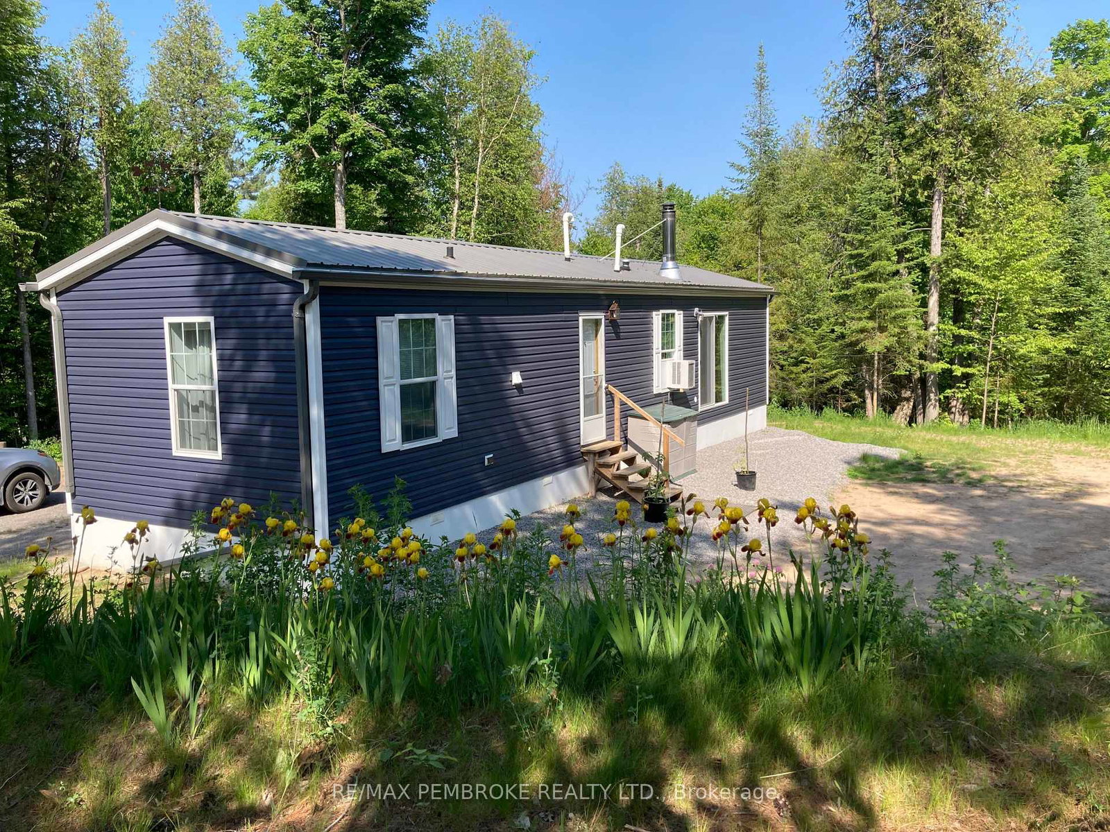35272-highway-41-highway-north-algona-wilberforce-ontario-x12222606