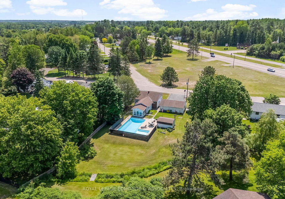 6-springhill-crescent-petawawa-ontario-x12222786