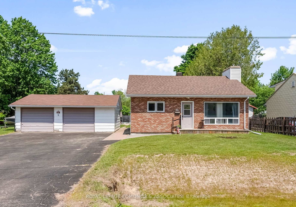 6-springhill-crescent-petawawa-ontario-x12222786