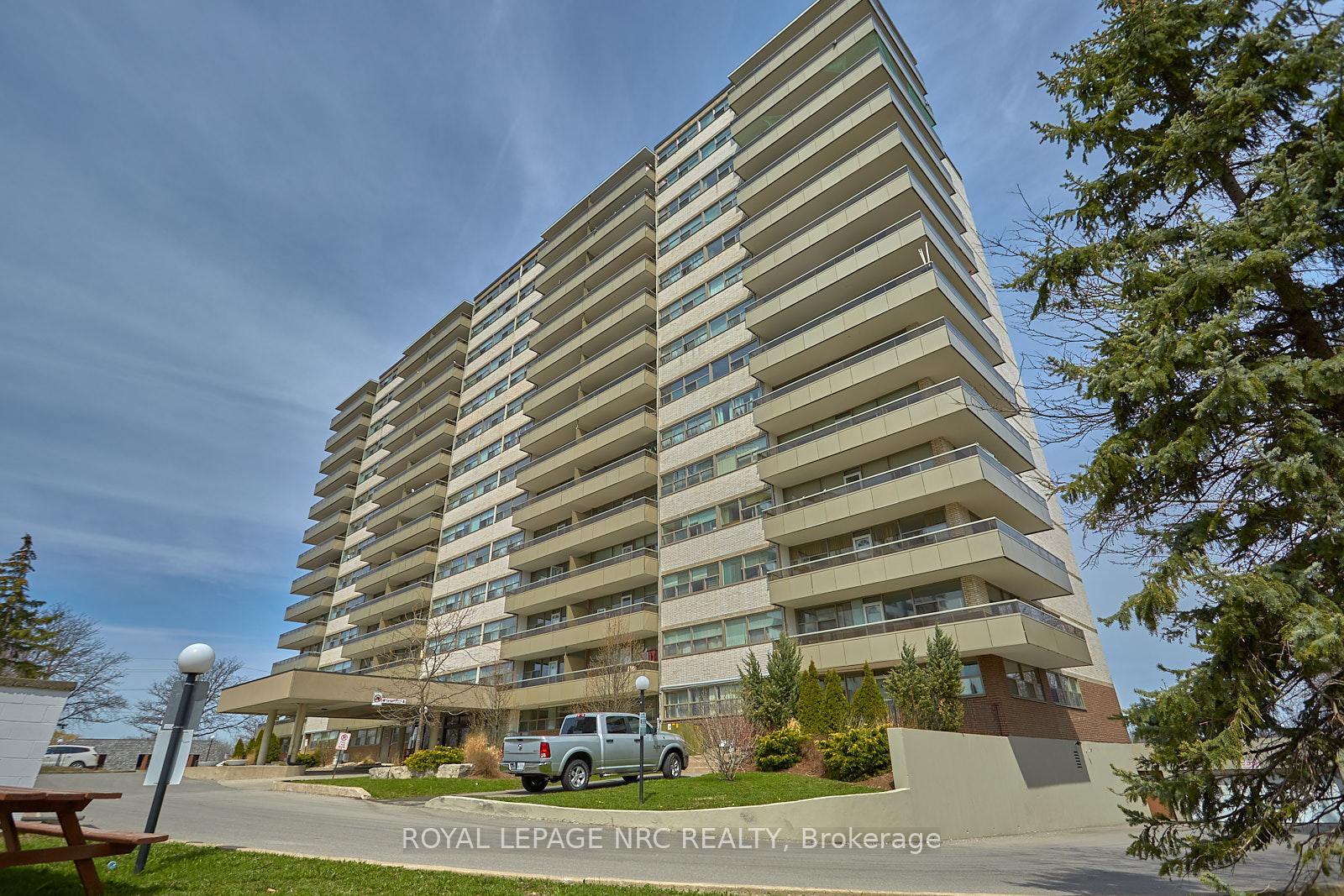 215-glenridge-avenue-st-catharines-ontario-x12222797