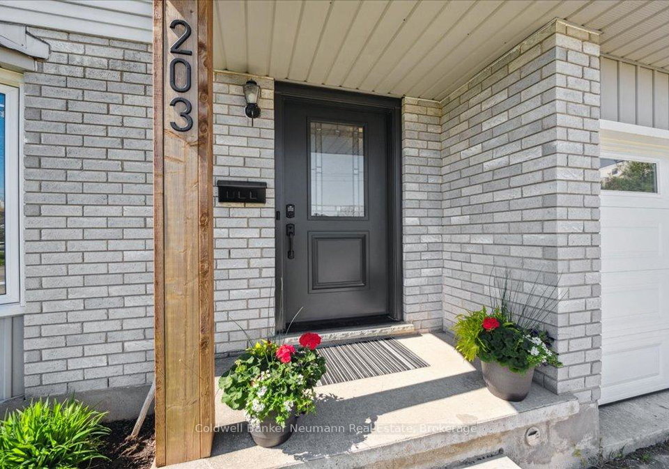 203-elmira-road-s-guelph-ontario-x12222934