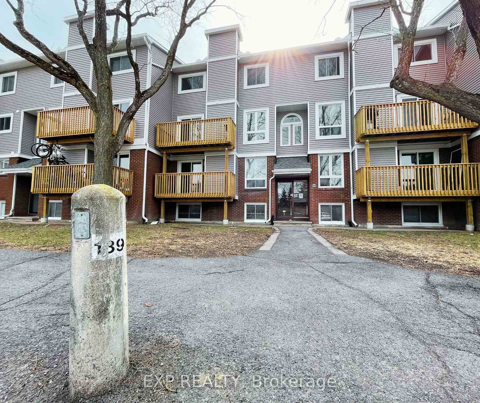 440-fenerty-court-kanata-ontario-x12223019