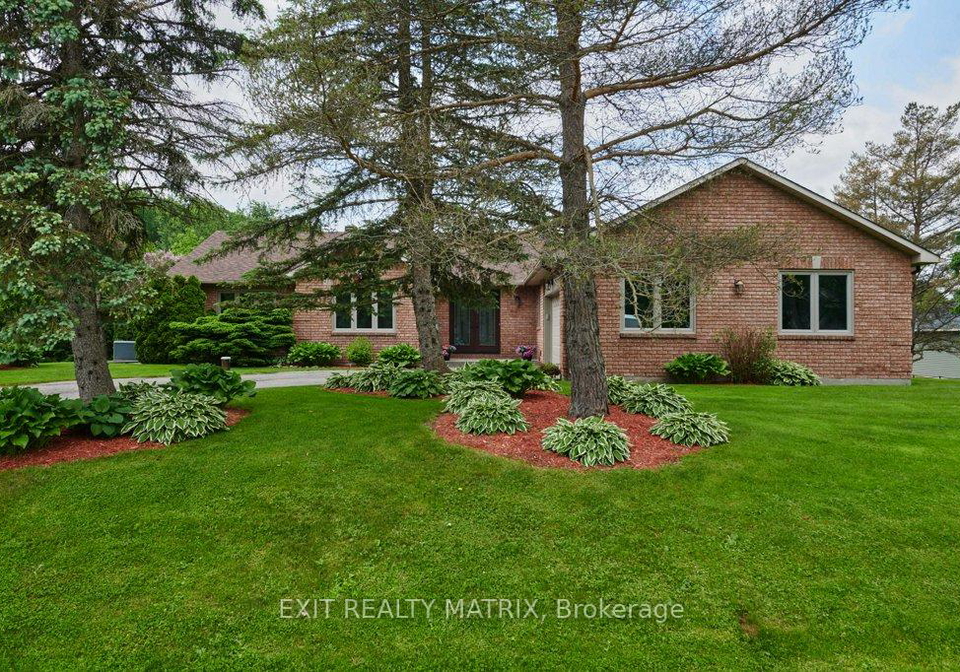 842-apple-lane-ottawa-ontario-x12223093