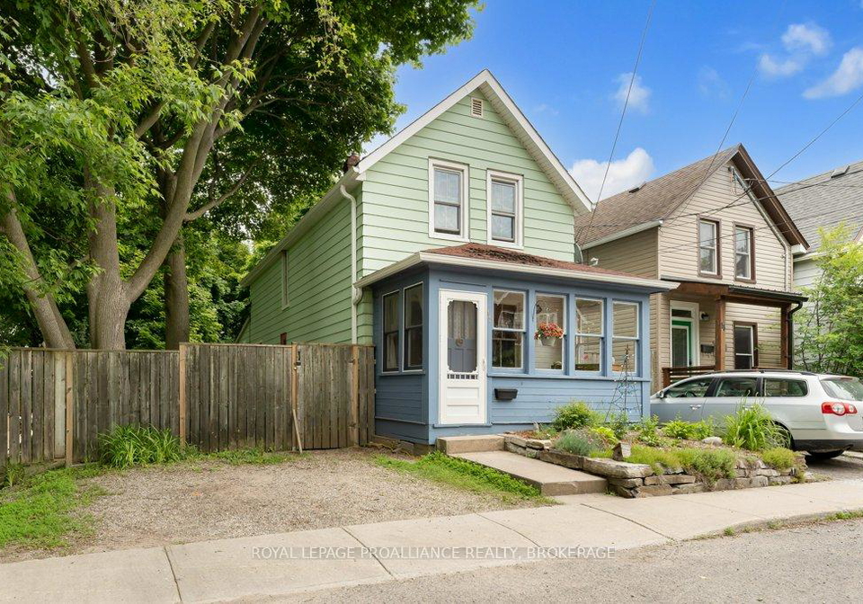15-st-catherine-street-kingston-ontario-x12223157