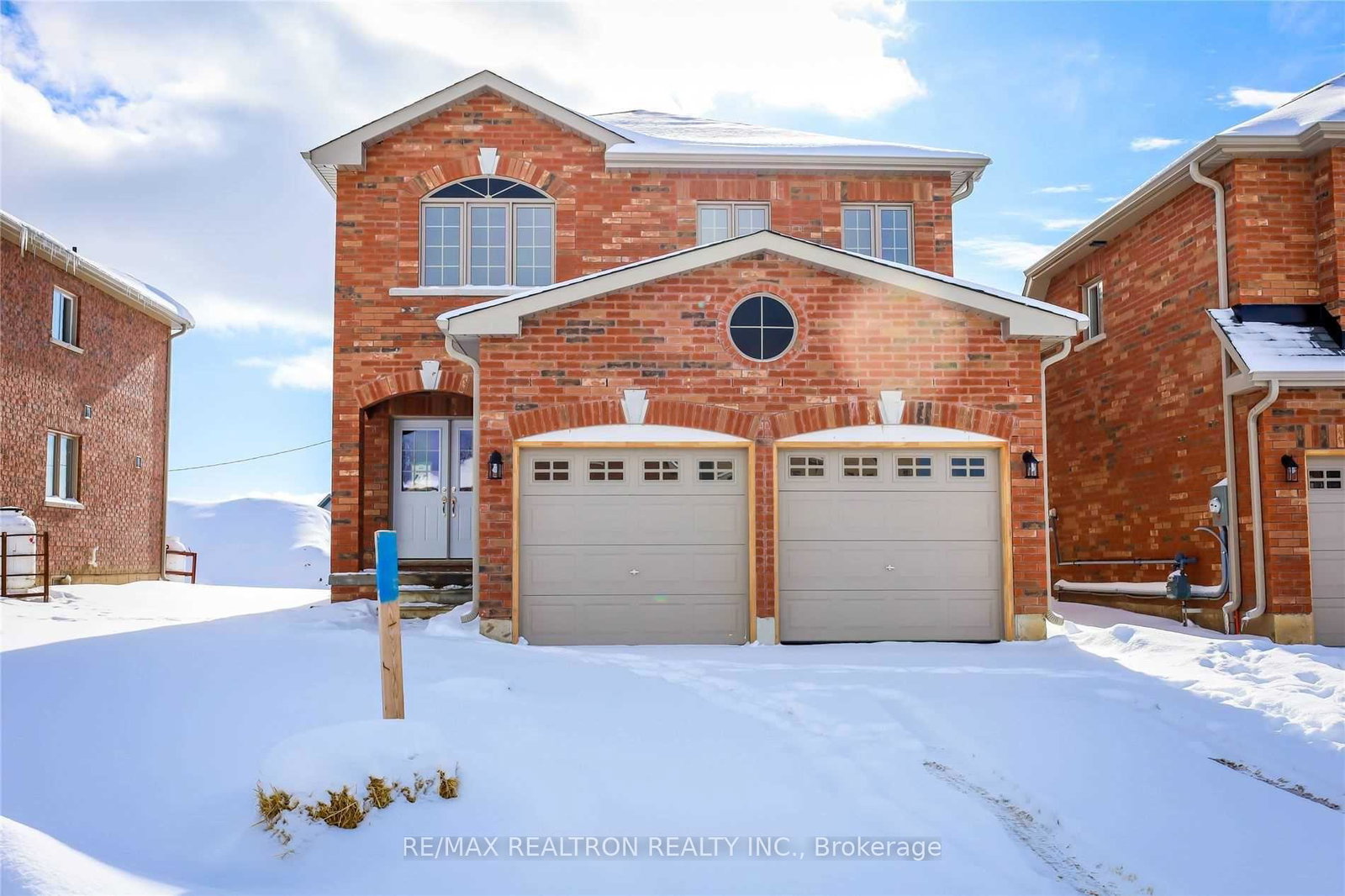 52-carew-boulevard-kawartha-lakes-ontario-x12223591