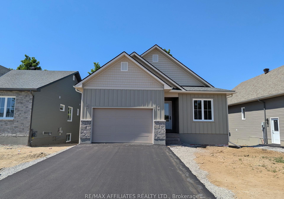 97-rabb-street-smiths-falls-ontario-x12223613