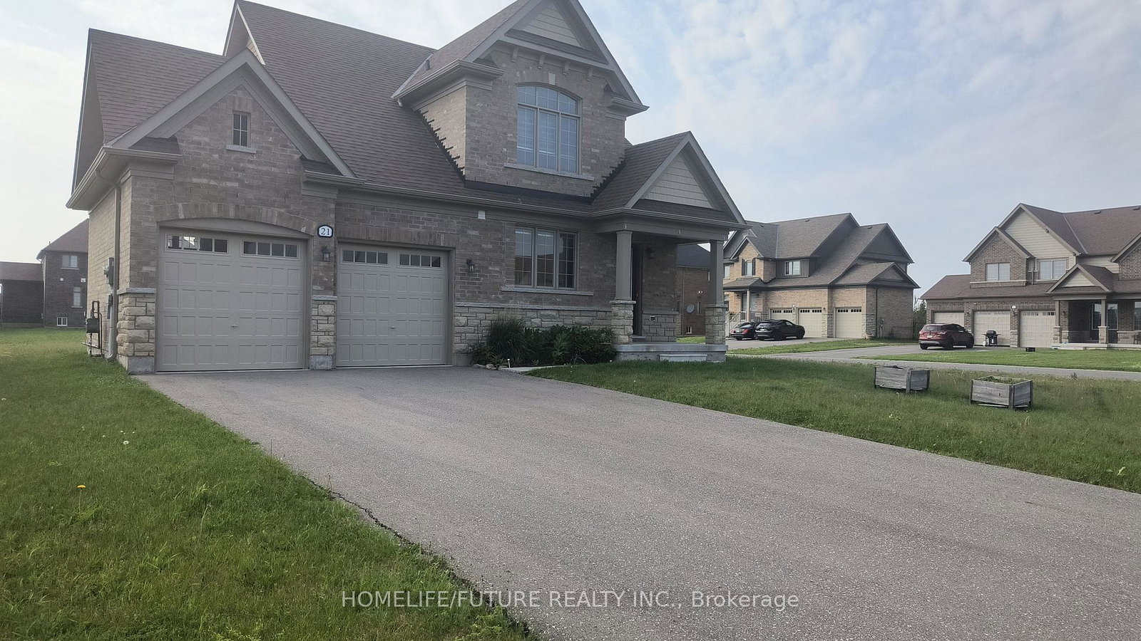 21-monarch-road-quinte-west-ontario-x12223875