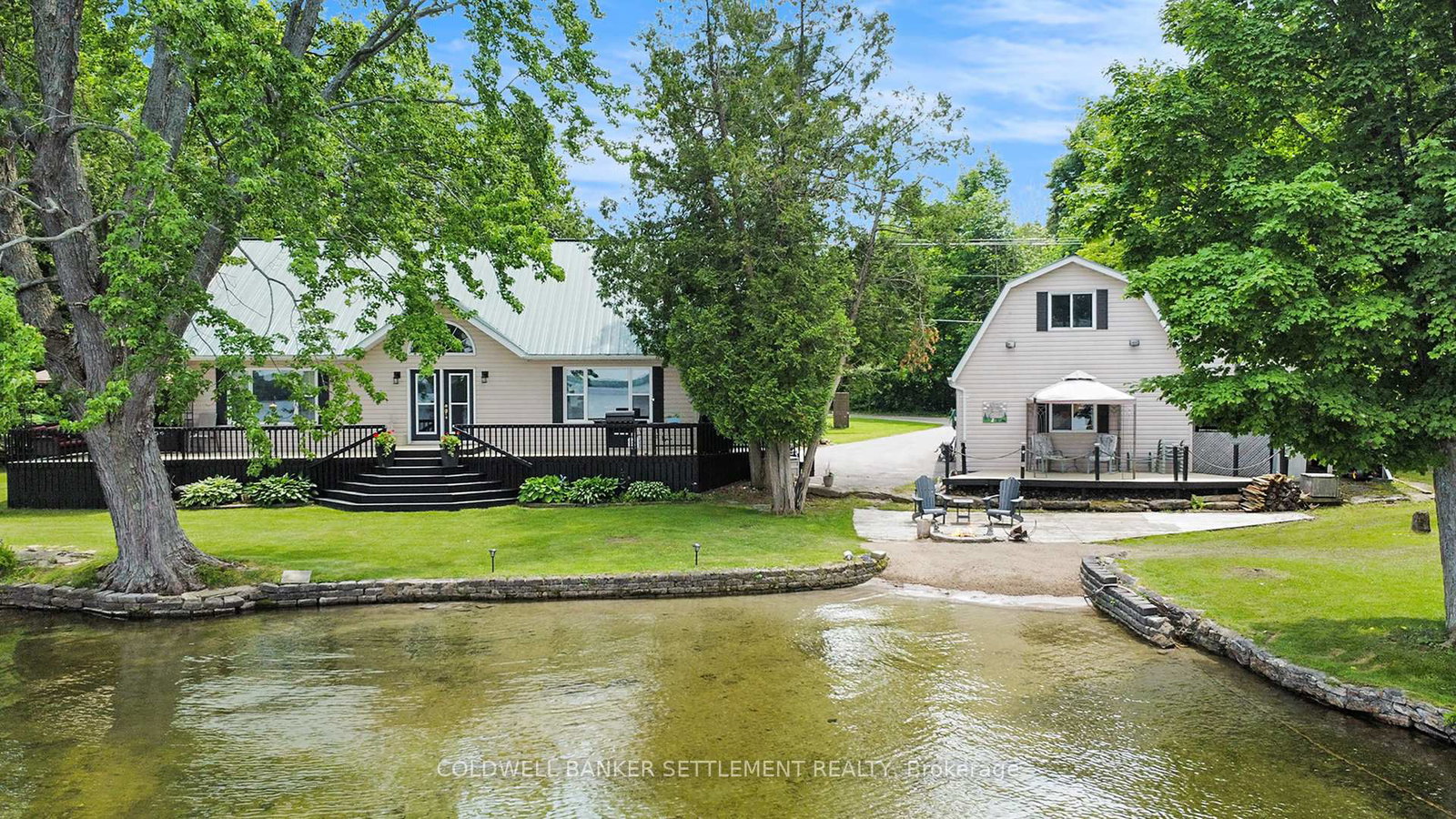 14-r15-road-rideau-lakes-ontario-x12223907