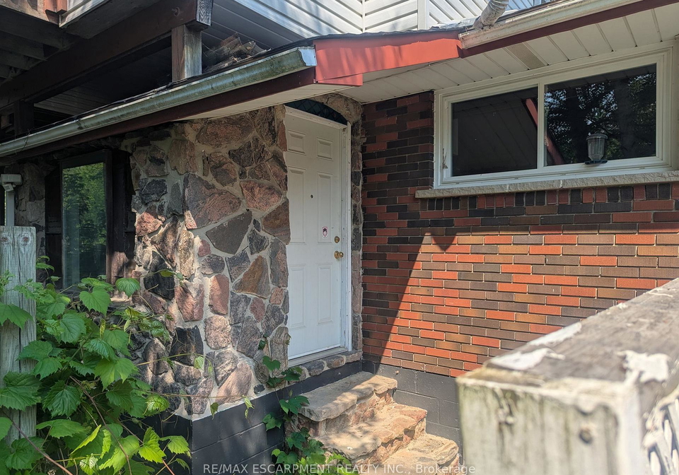 58-miles-road-hamilton-ontario-x12224387