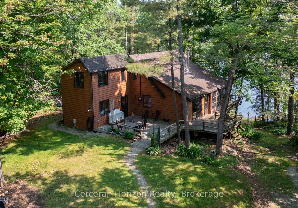 395-berwick-road-georgian-bay-ontario-x12224492