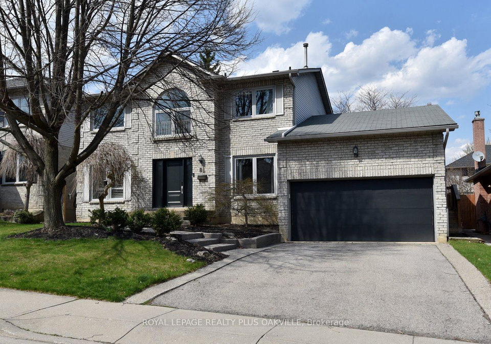 81-jerome-park-drive-hamilton-ontario-x12224550