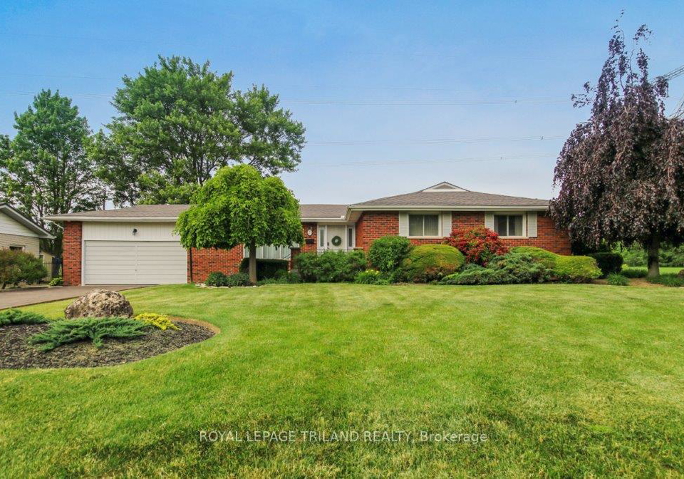 10179-lynhurst-park-drive-southwold-ontario-x12224605