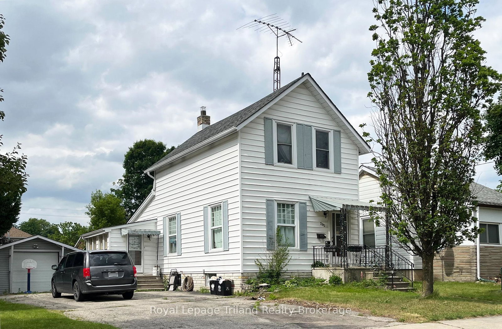 295-queen-street-woodstock-ontario-x12224623