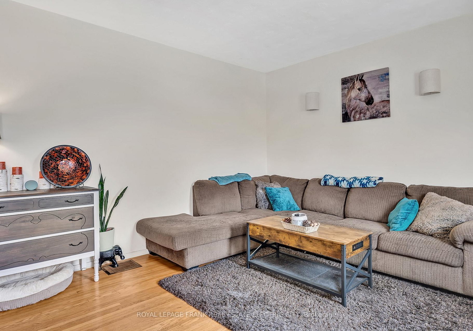 526-rogers-street-peterborough-east-ontario-x12224686