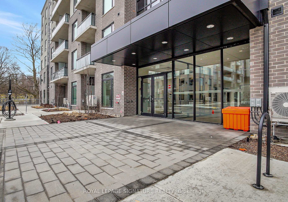 103-roger-street-waterloo-ontario-x12224687
