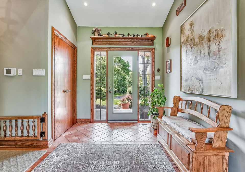690-york-road-hamilton-ontario-x12224741