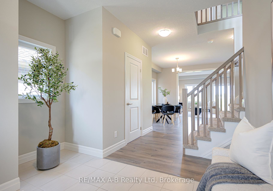 274-bradshaw-drive-stratford-ontario-x12224956