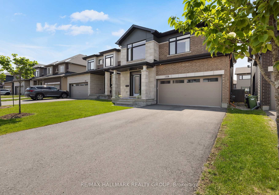 258-fountainhead-drive-ottawa-ontario-x12225015
