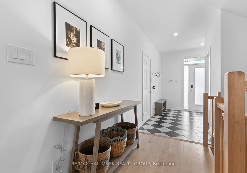 258-fountainhead-drive-ottawa-ontario-x12225015