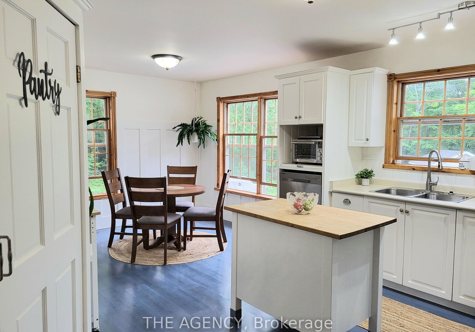 1411-cedar-lane-bracebridge-ontario-x12225032