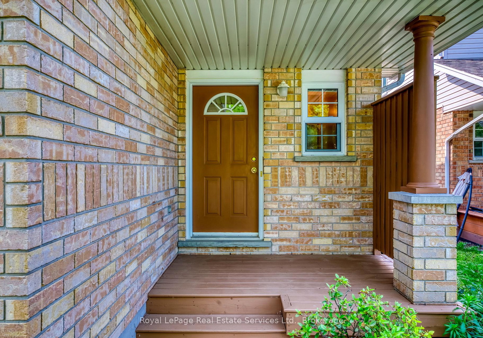 59-watercress-court-kitchener-ontario-x12225093