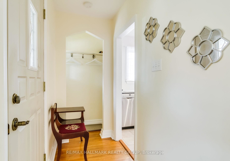 64-vaughan-street-ottawa-ontario-x12225114