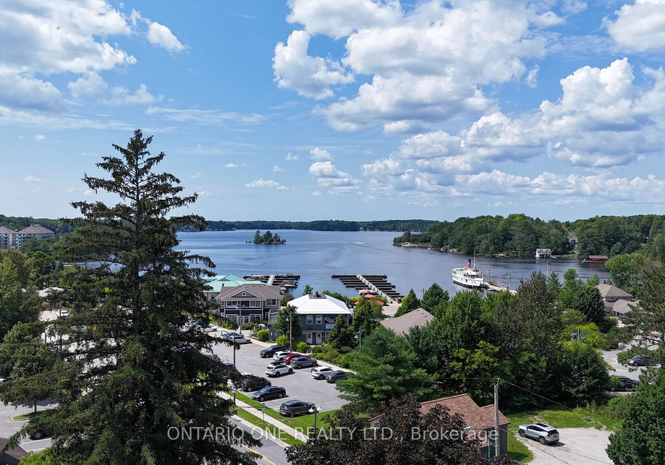 811-bay-street-gravenhurst-ontario-x12225273